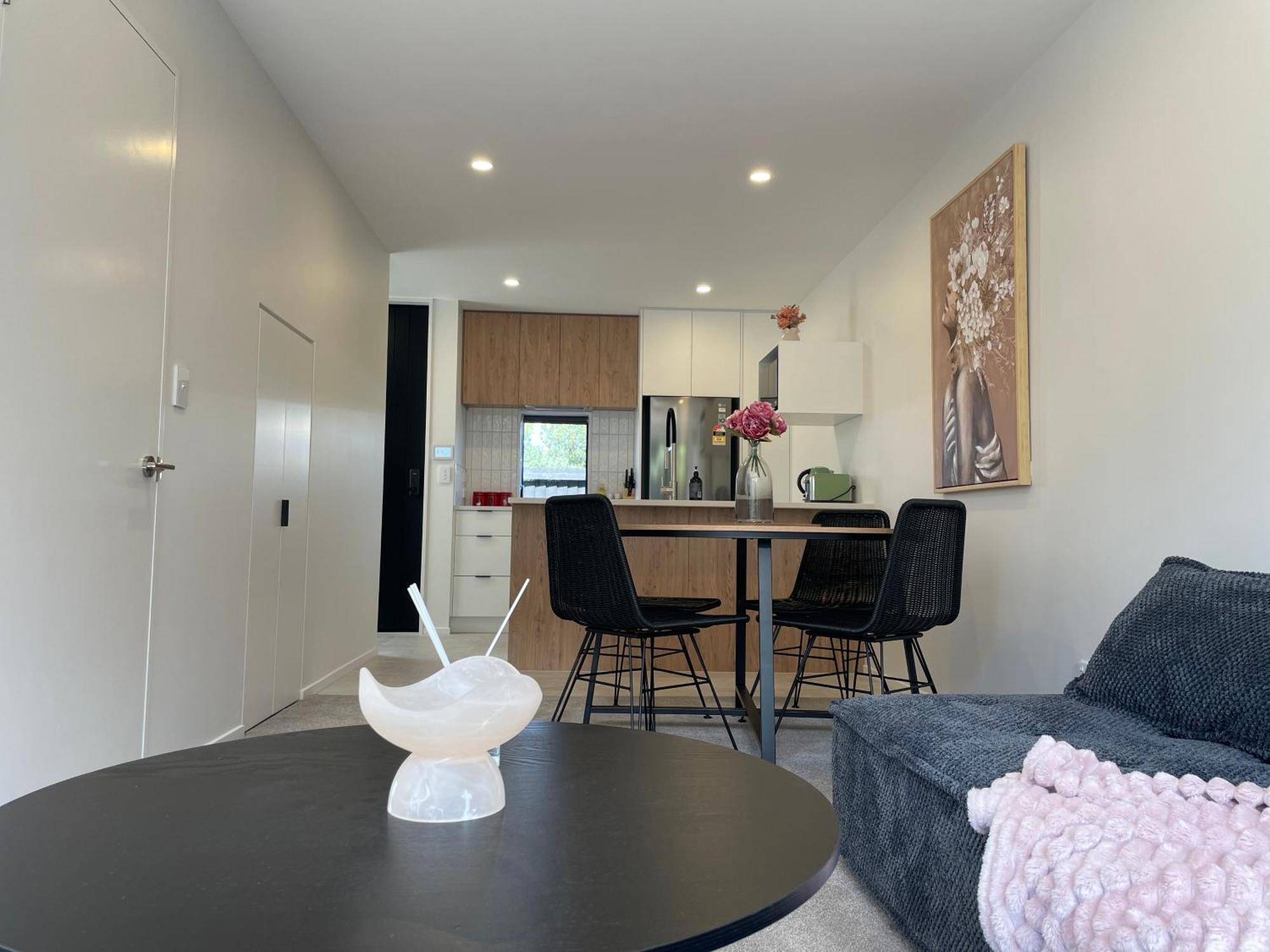 Luxury 2 Bedroom Townhouse Opposite Merivale Mall Christchurch Exterior foto