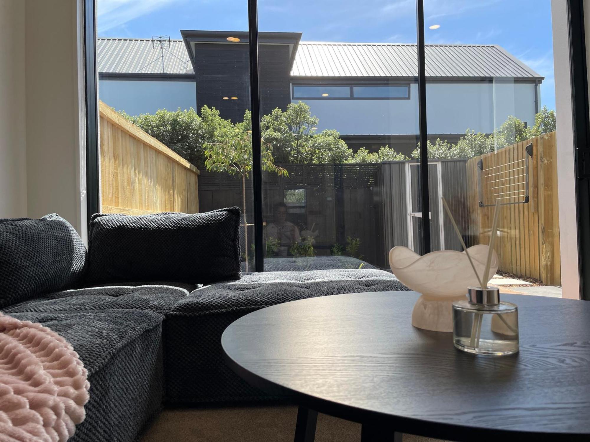 Luxury 2 Bedroom Townhouse Opposite Merivale Mall Christchurch Exterior foto